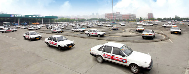 北京程順駕校歡迎您