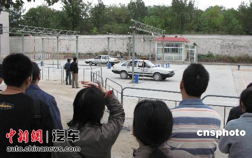 一周車事 駕考創最低通過率 北京駕校未全面漲價